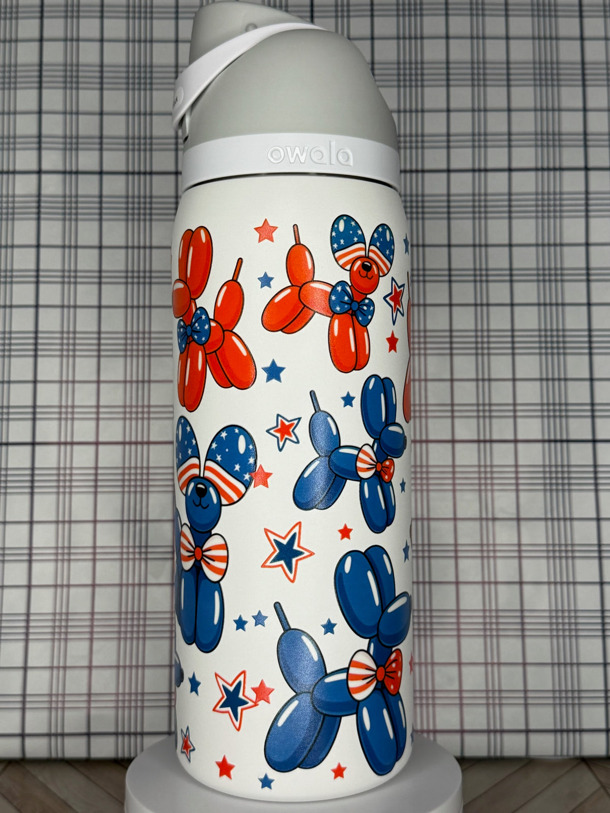 Patriotic Balloon Dog Owala Tumbler Custom 4th of July Owala Red White & Blue USA Cup