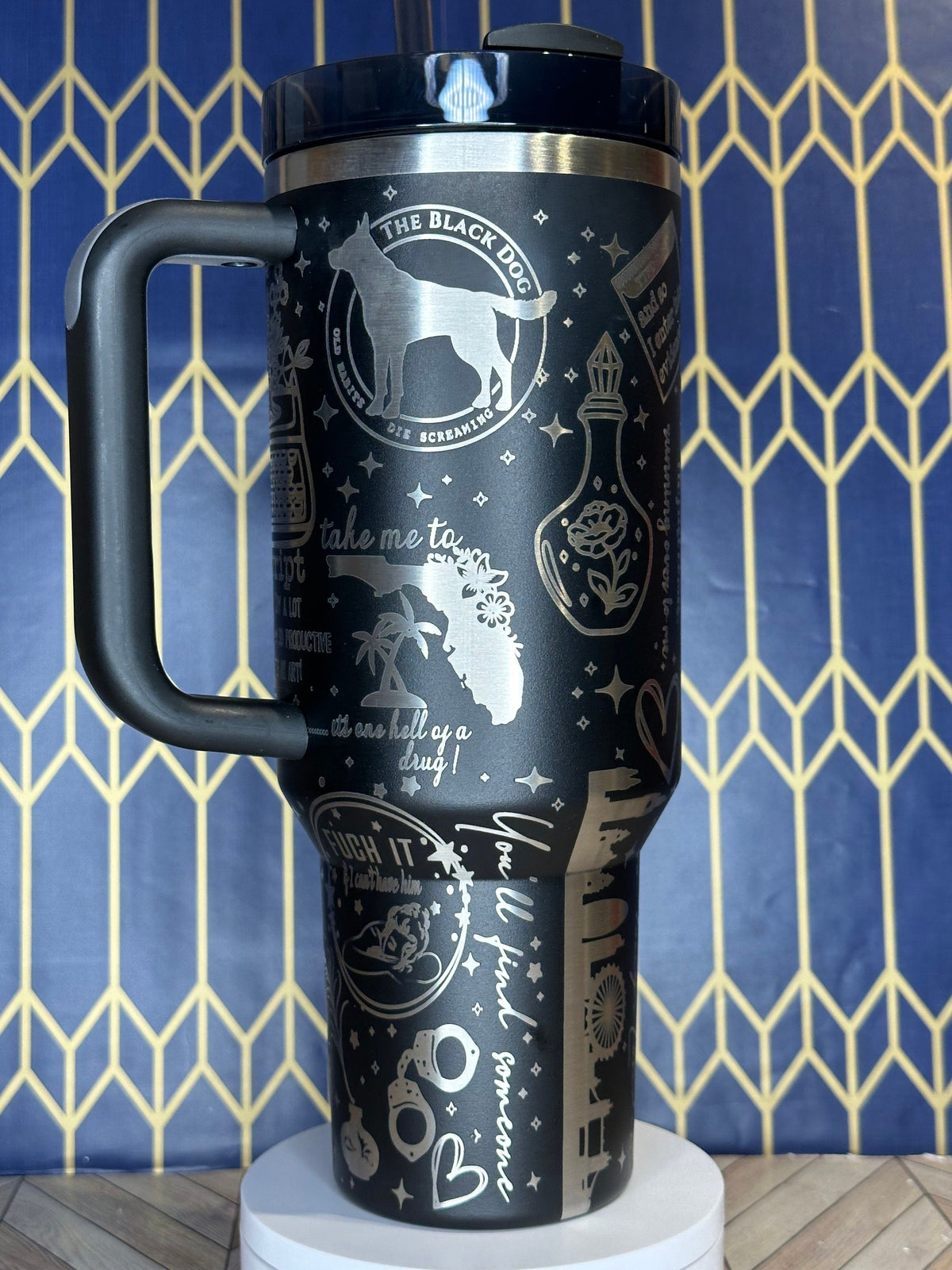El Departamento de Vasos Torturados - Stanley Quencher 30/40oz