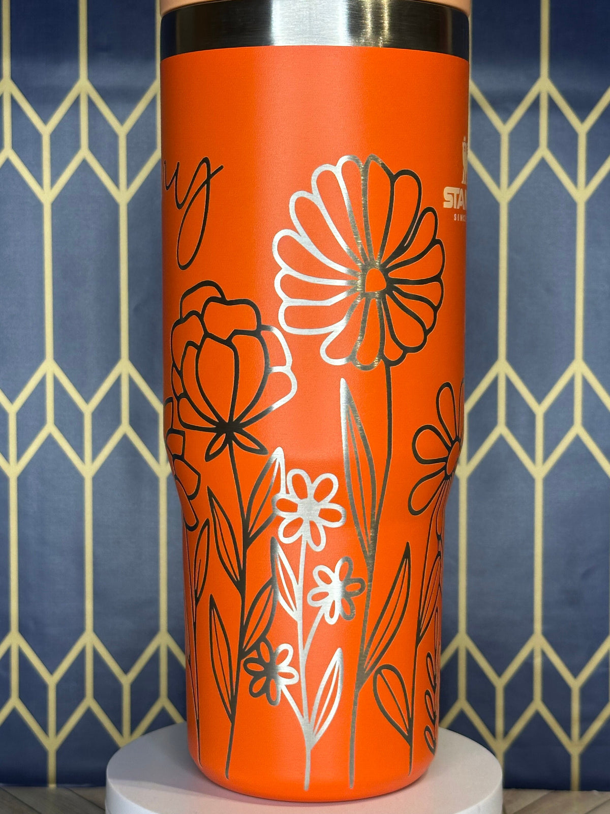 Vaso floral personalizado con nombre - Stanley Quencher 30/40 oz