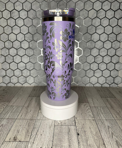 Vaso personalizado con grabado floral y nombre - Stanley Quencher (30/40 oz)