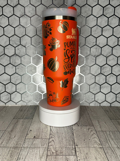 Calabaza, especias y todo lo bueno - Stanley Quencher 30/40 oz