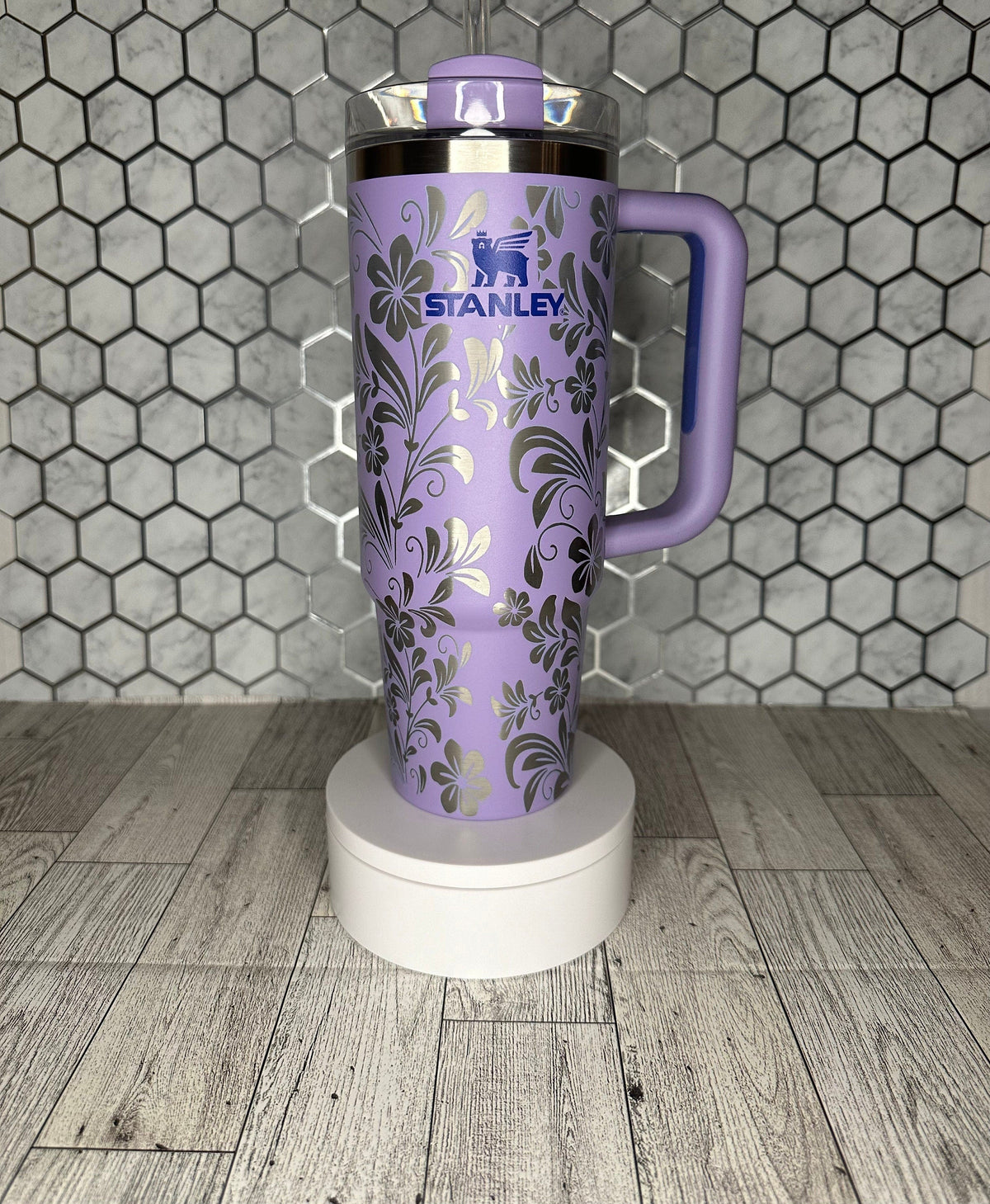 Vaso personalizado con grabado floral y nombre - Stanley Quencher (30/40 oz)
