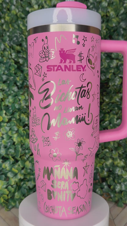 Las Bichotas No Lloran - Karol G - Stanley IceFlow 30oz Flip Straw